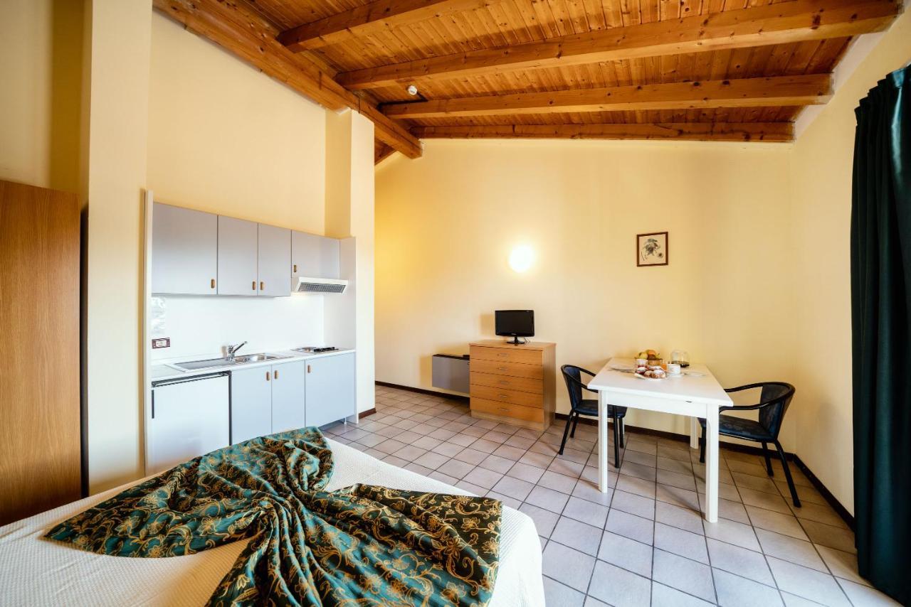 Hotel Residence Campi Tremosine 객실 사진